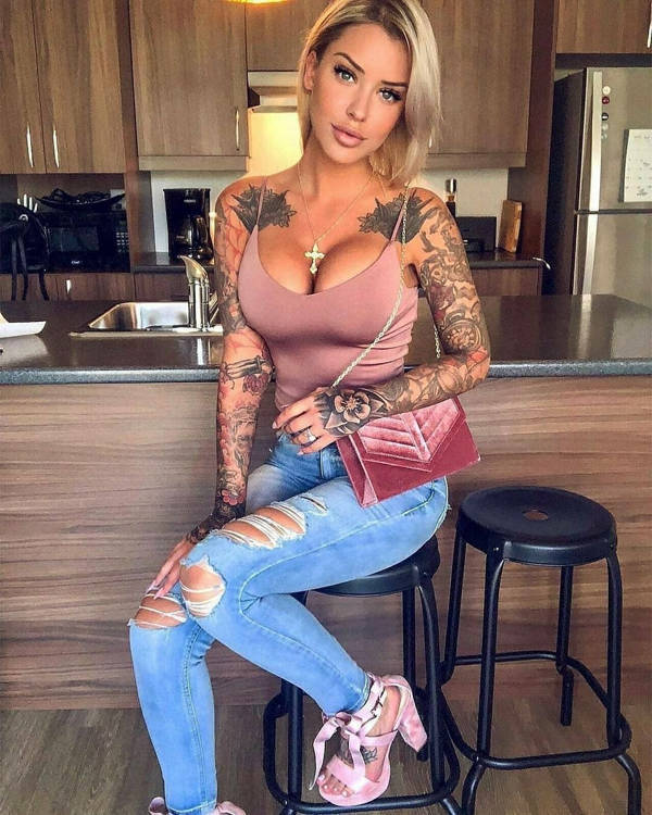 hot girls in tight jeans 32 pics 10.html - 32 HD Photos | Premium Gallery 2024