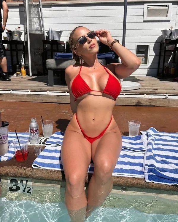 beautiful summer loving bikini girls 33 pics 8.html - 33 HD Photos | Premium Gallery 2024