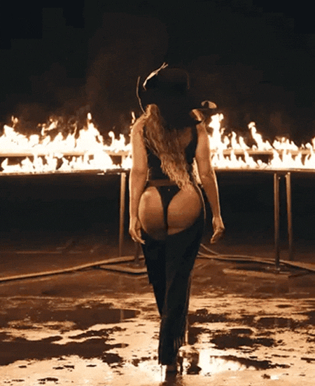 the iconic beauty of beyonc%C3%A9 20 gifs 1.html - 1 HD GIF | Premium Gallery 2024
