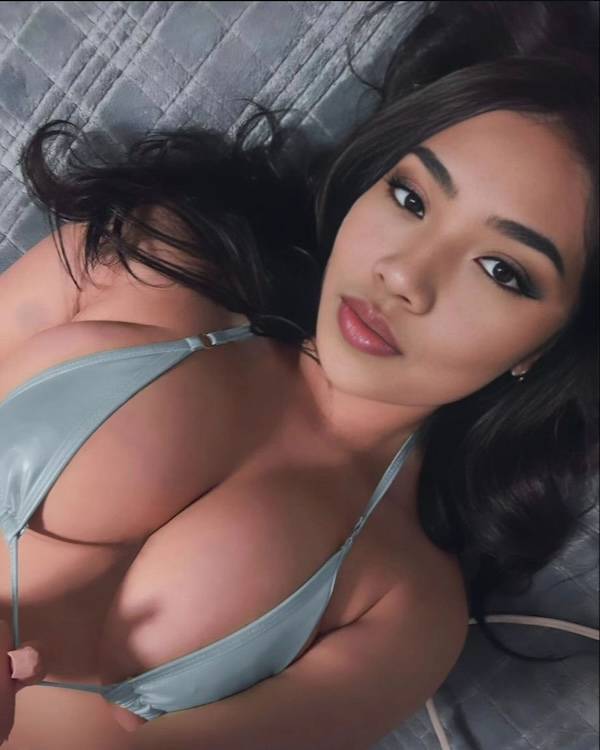 tug pull and adjust 52 pics 21.html - 52 HD Photos | Premium Gallery 2024