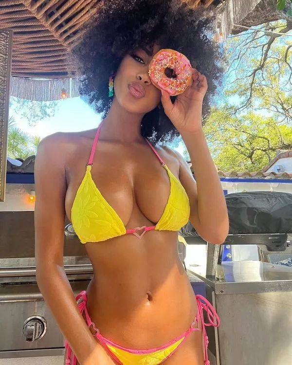 beautiful summer loving bikini girls 42 pics 2.html - 42 HD Photos | Premium Gallery 2024