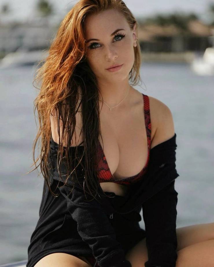 show us your boobs 45 pics 13.html - 45 HD Photos | Premium Gallery 2024