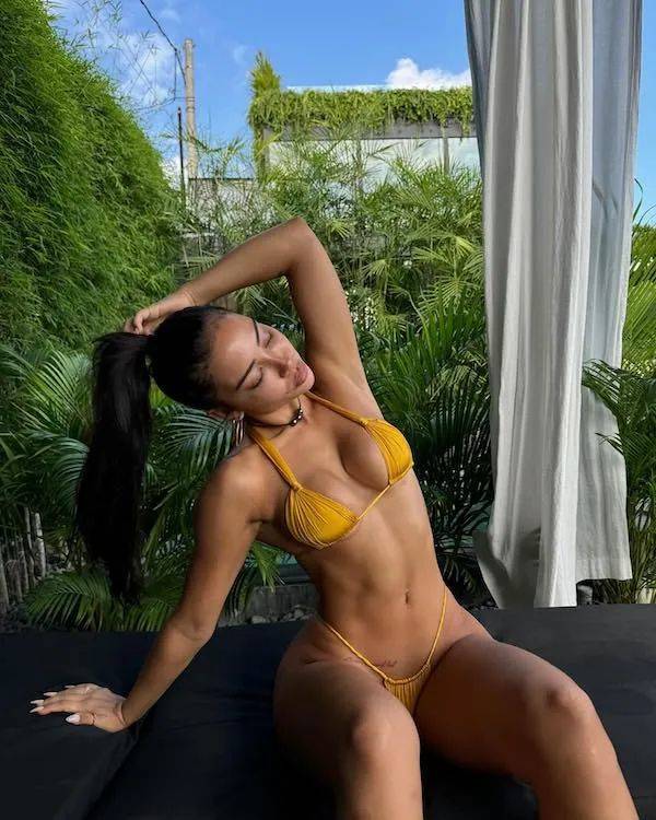 beautiful summer loving bikini girls 33 pics 16.html - 33 HD Photos | Premium Gallery 2024