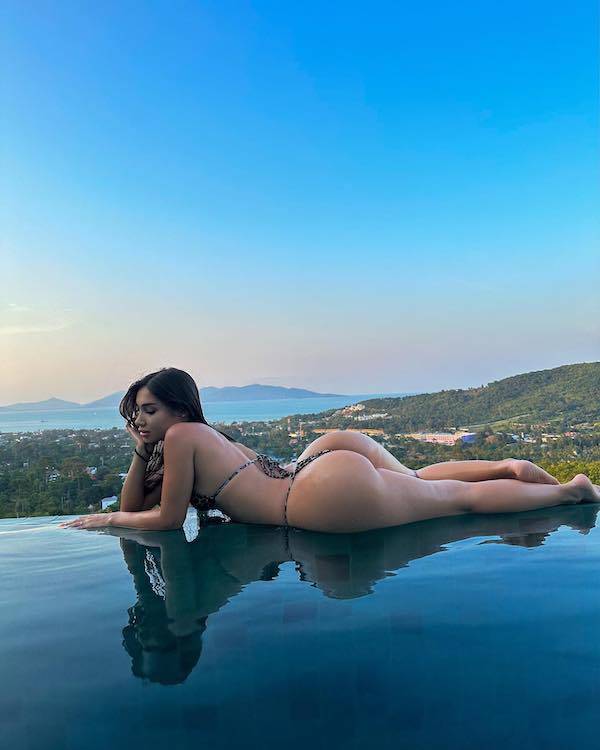 so wet and so sexy 30 pics 5.html - 30 HD Photos | Premium Gallery 2024