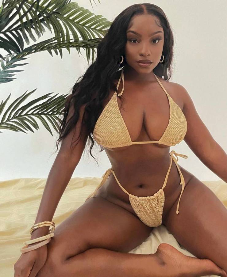 big boobs are always welcome 48 pics 21.html - 48 HD Photos | Premium Gallery 2024