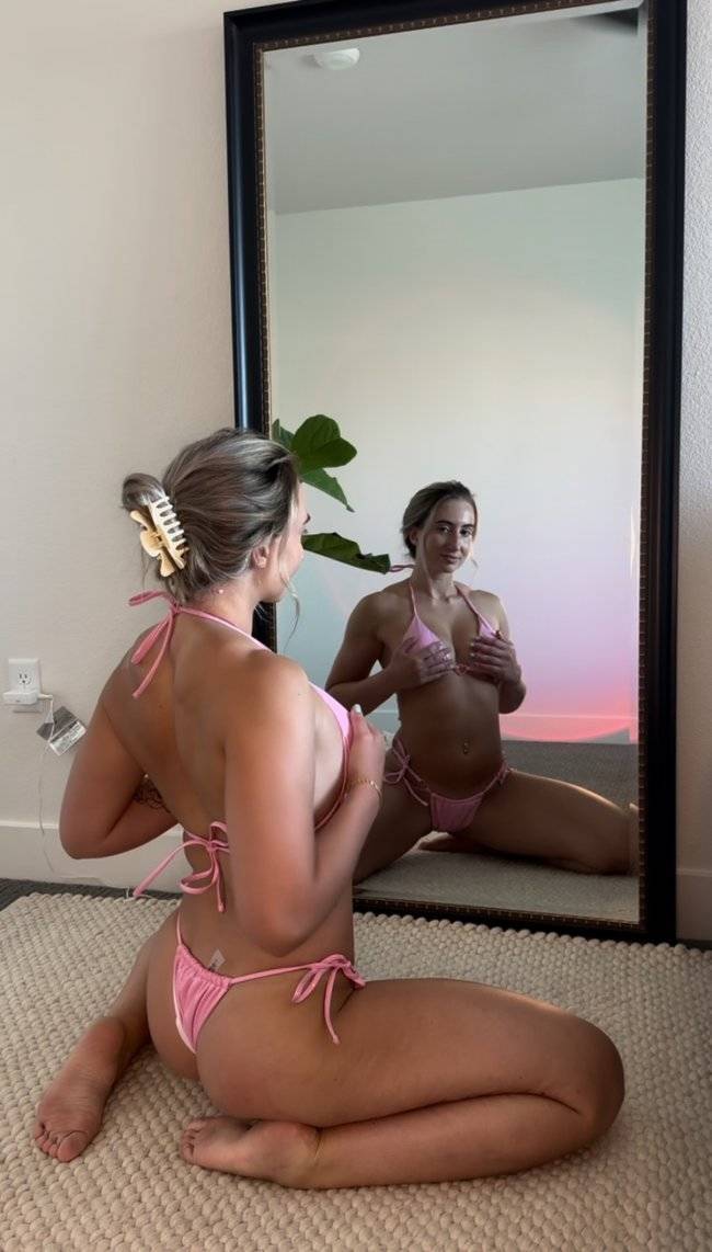 Blondes Coming In Hot!