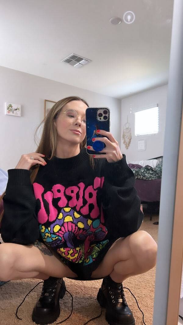 take a look in the mirror 44 pics 19.html - 44 HD Photos | Premium Gallery 2025