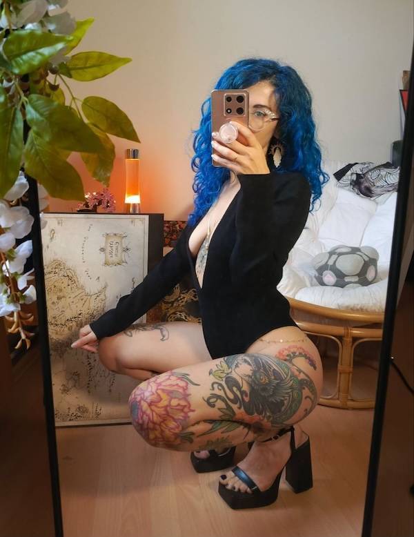 pretty eyes behind cute glasses 42 pics 21.html - 42 HD Photos | Premium Gallery 2025