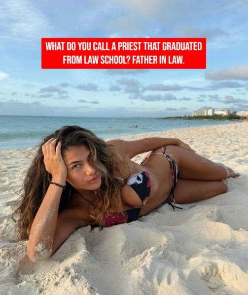 Sexy And Funny Girls Are Here!