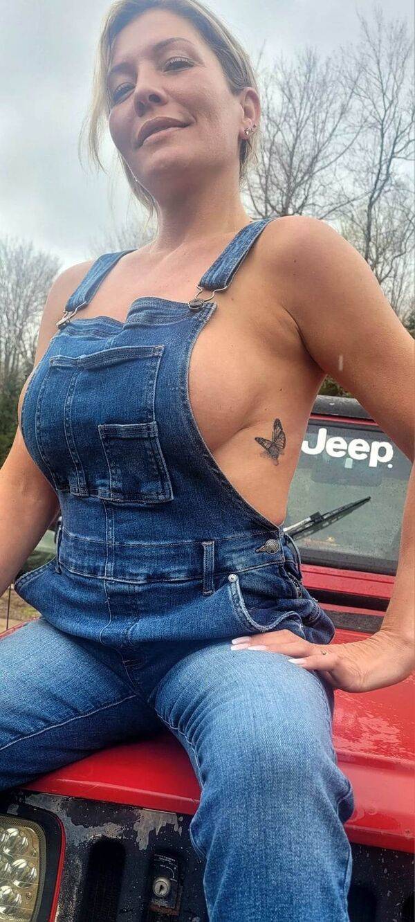 tattooed and sexy 47 pics 18.html - 47 HD Photos | Premium Gallery 2025