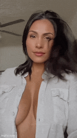 hot girls are here for you 32 gifs 2.html - 1 HD GIF | Premium Gallery 2025