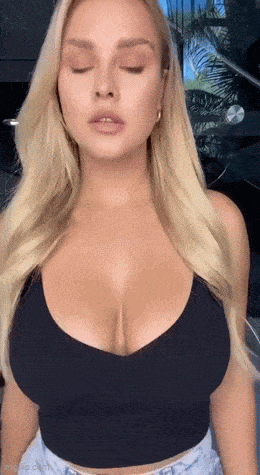 hot girls are here for you 32 gifs 2.html - 1 HD GIF | Premium Gallery 2025