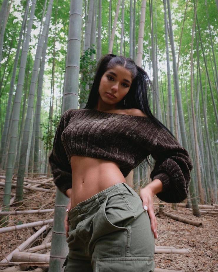 Abs-olutely Sexy Stomachs