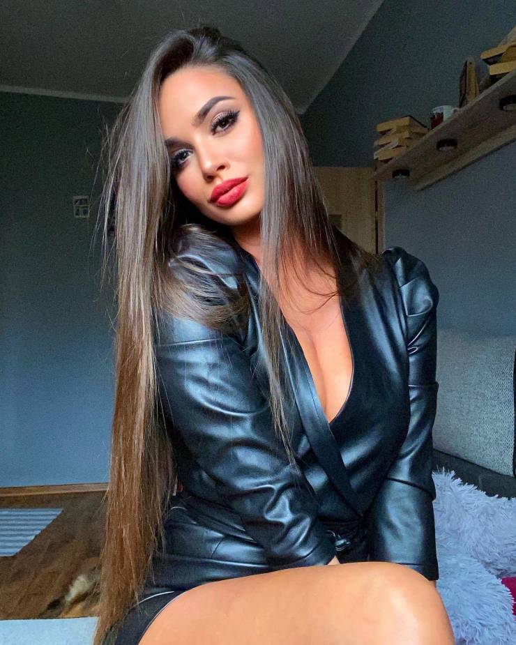 nice shade of lipstick 50 pics 4.html - 50 HD Photos | Premium Gallery 2025