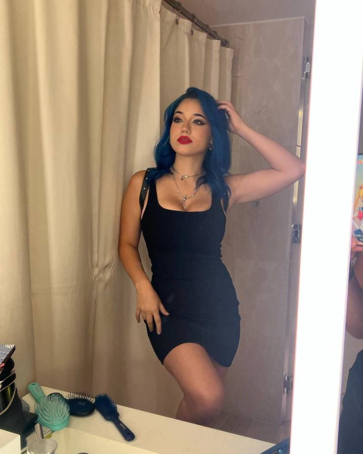 nice shade of lipstick 50 pics 4.html - 50 HD Photos | Premium Gallery 2025