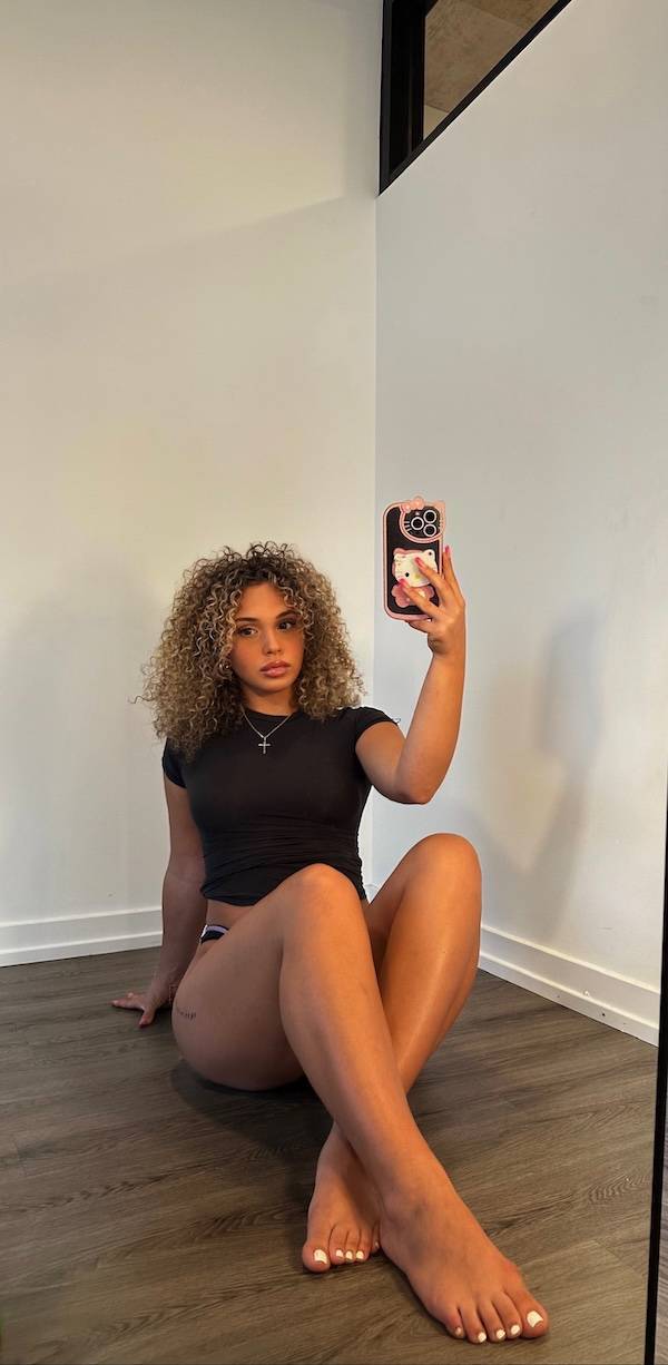 simply perfect 47 pics 17.html - 47 HD Photos | Premium Gallery 2025