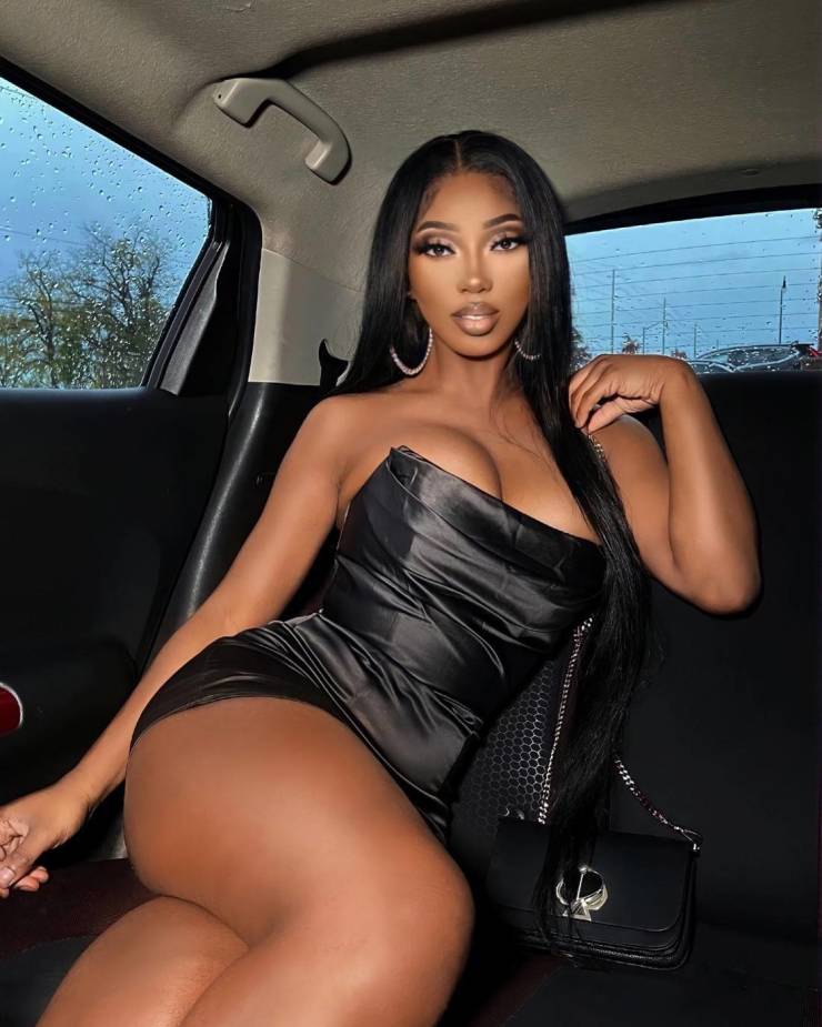 black dress that says it all 51 pics 3.html - 51 HD Photos | Premium Gallery 2025