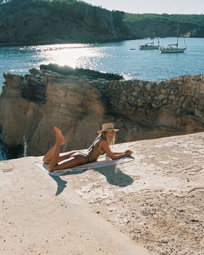 Perfectly Balanced Butts Over Backs