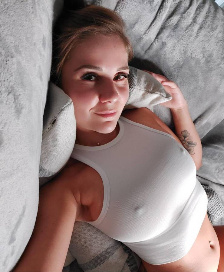 no bras anymore 45 pics 2.html - 45 HD Photos | Premium Gallery 2025