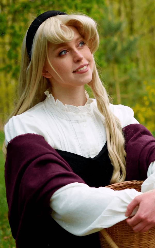 Cosplay? No, Sexy Cosplay!