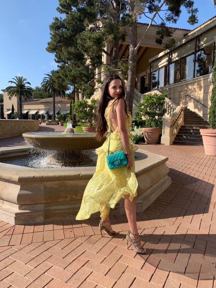 Sundresses Are Always Sexy!