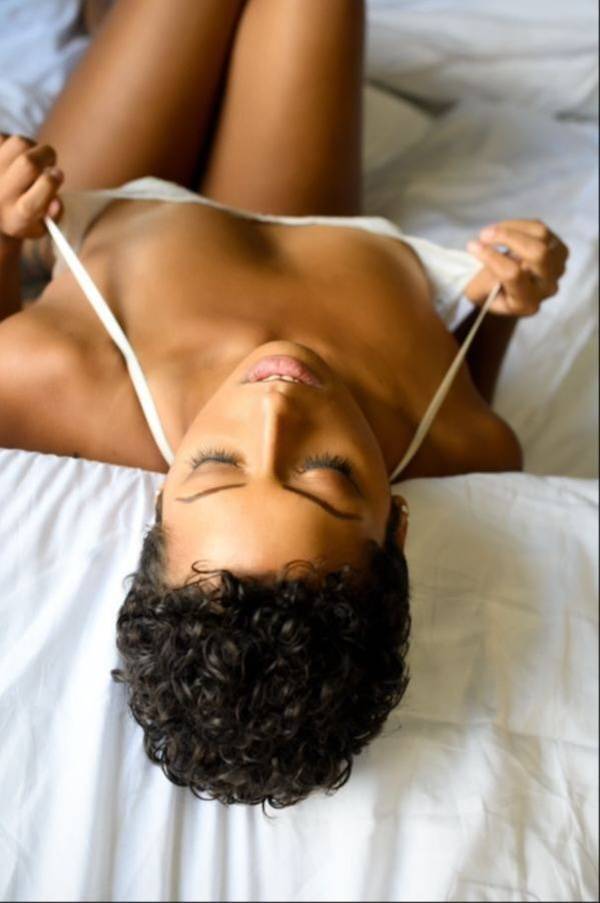 tug pull and adjust 32 pics 1.html - 32 HD Photos | Premium Gallery 2025