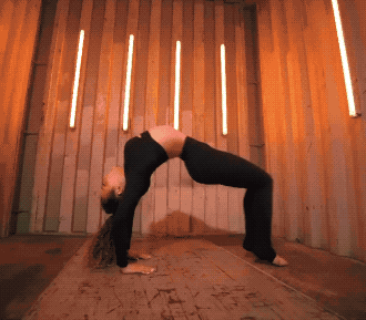girls with skills 30 gifs 9.html - 1 HD GIF | Premium Gallery 2025