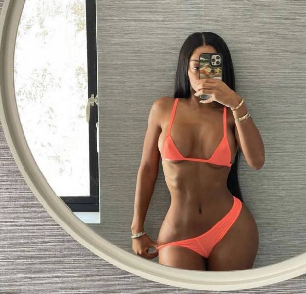 These Selfies Are Real Spicy!