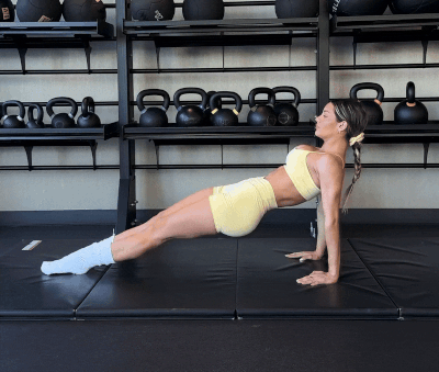 Sexy Girls Are Waiting For You!