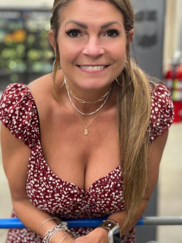 sundresses are always sexy 39 pics 18.html - 39 HD Photos | Premium Gallery 2025