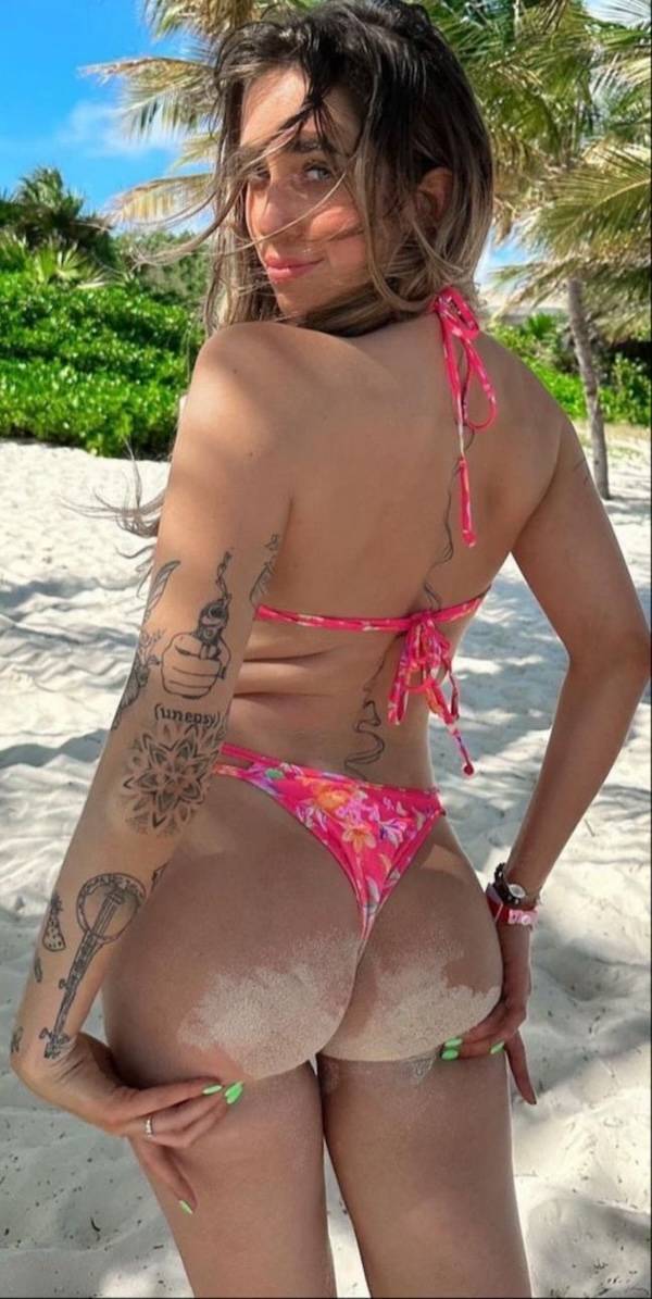 these gaps are so seductive 34 pics 10.html - 34 HD Photos | Premium Gallery 2025