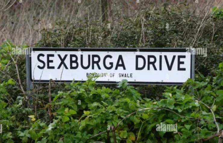 Dirty Dump For Dirty Minds