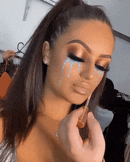 nice shade of lipstick 13 gifs 2.html - 1 HD GIF | Premium Gallery 2025