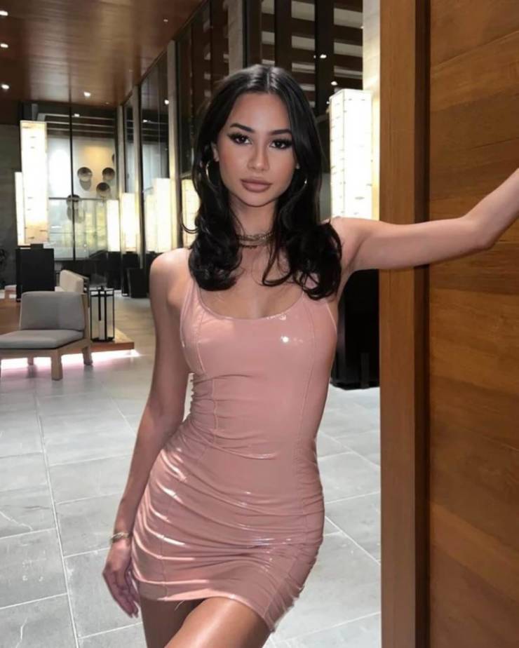 Sexy Chivettes Are Here!