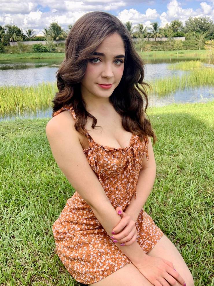 hey nice dress 35 pics 12.html - 35 HD Photos | Premium Gallery 2025