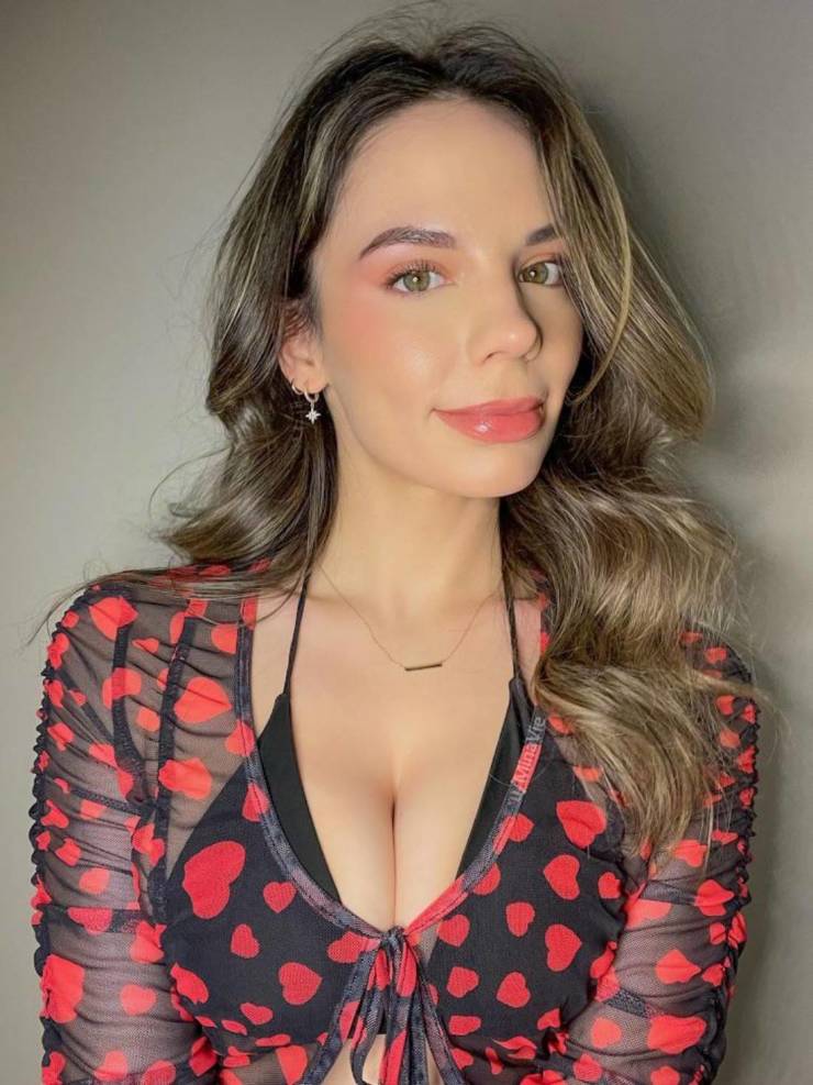 Sexy Chivettes Are Waiting For You!