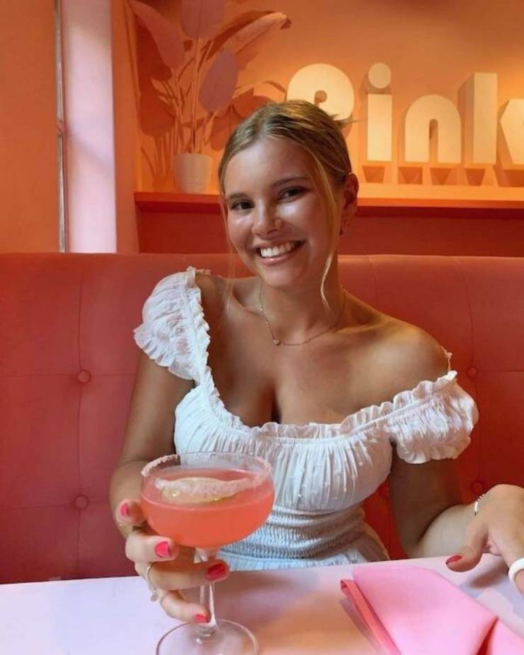 cheers everyone 38 pics 6.html - 38 HD Photos | Premium Gallery 2025