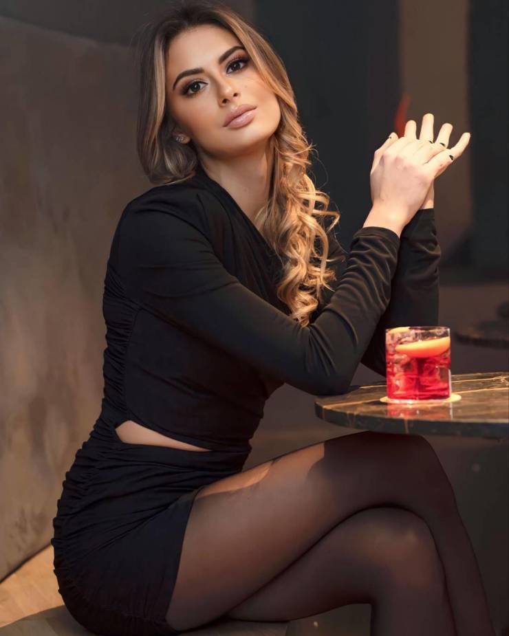 izigirls are waiting for you 51 pics 25.html - 51 HD Photos | Premium Gallery 2025