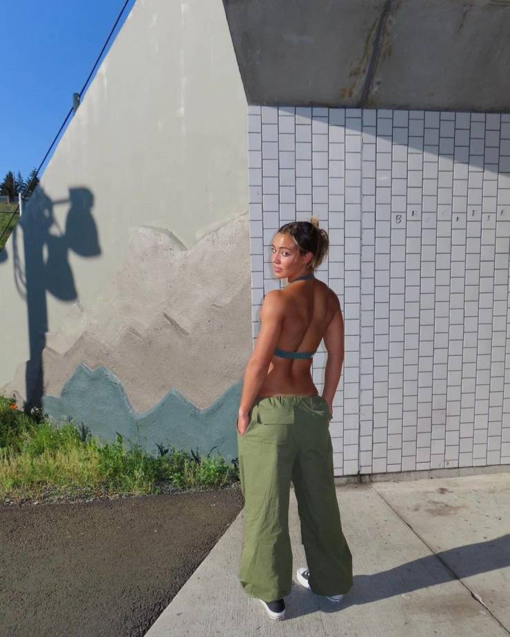 izigirls are waiting for you 51 pics 25.html - 51 HD Photos | Premium Gallery 2025