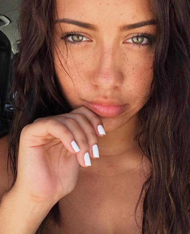 izigirls are waiting for you 51 pics 25.html - 51 HD Photos | Premium Gallery 2025