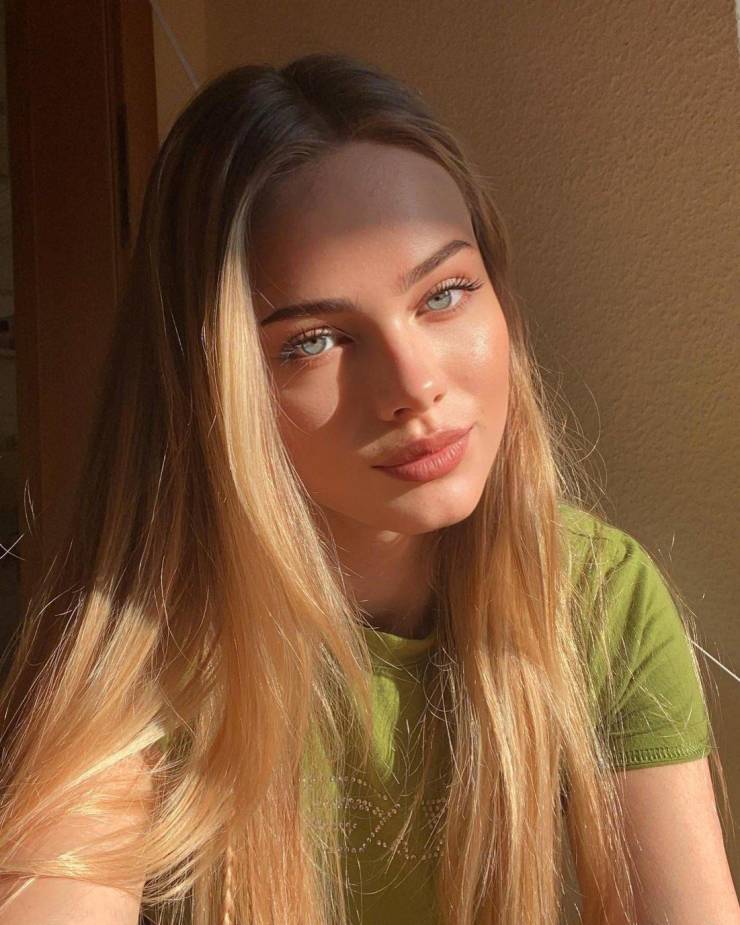 izigirls are waiting for you 51 pics 25.html - 51 HD Photos | Premium Gallery 2025