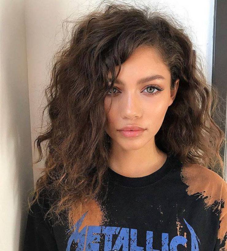 izigirls are waiting for you 39 pics 18.html - 39 HD Photos | Premium Gallery 2025