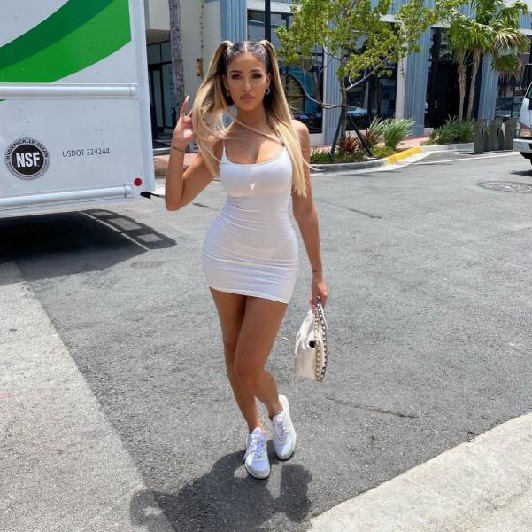 Hey, Nice Dress!