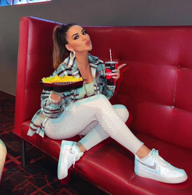 izigirls are waiting for you 39 pics 6.html - 39 HD Photos | Premium Gallery 2025