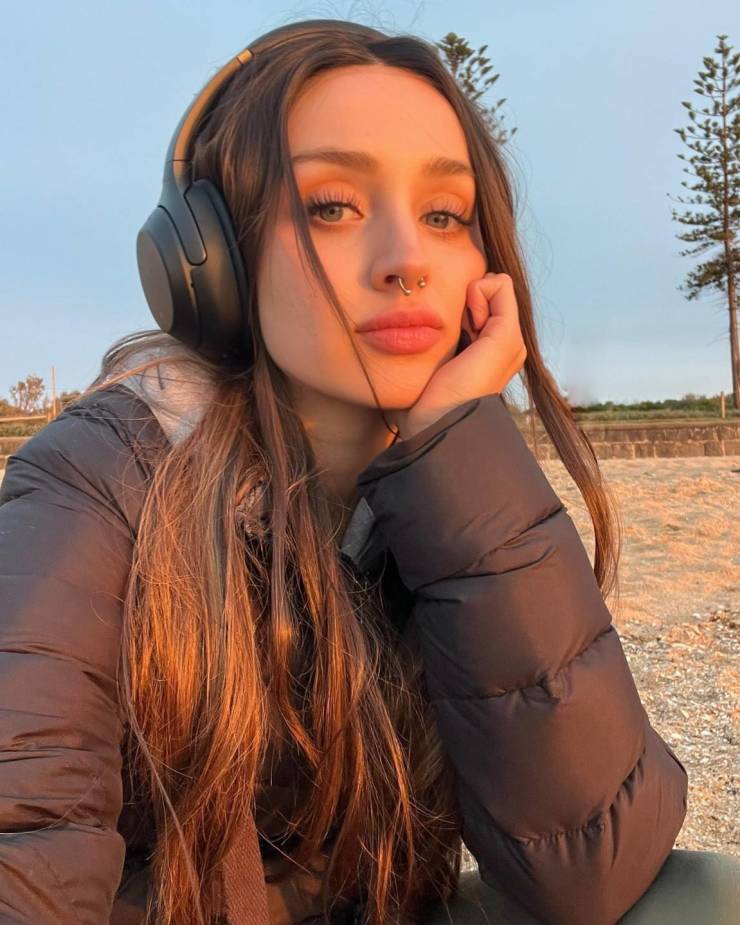 izigirls are waiting for you 35 pics 4.html - 35 HD Photos | Premium Gallery 2025