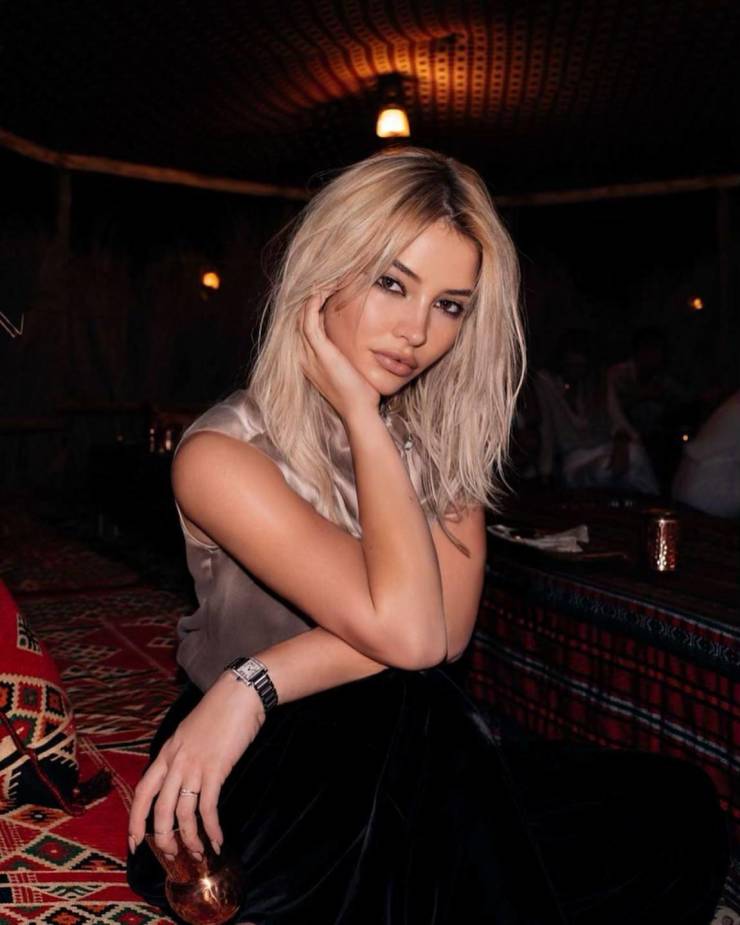 izigirls are waiting for you 35 pics 4.html - 35 HD Photos | Premium Gallery 2025