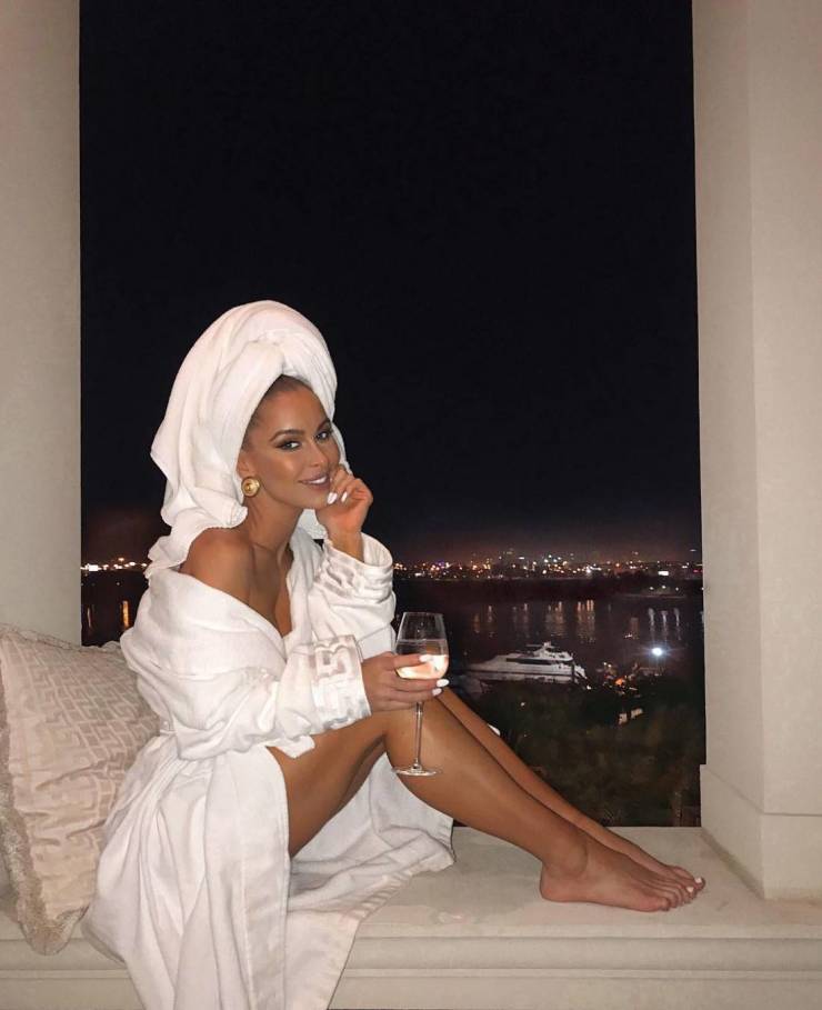 Izigirls Are Waiting For You!