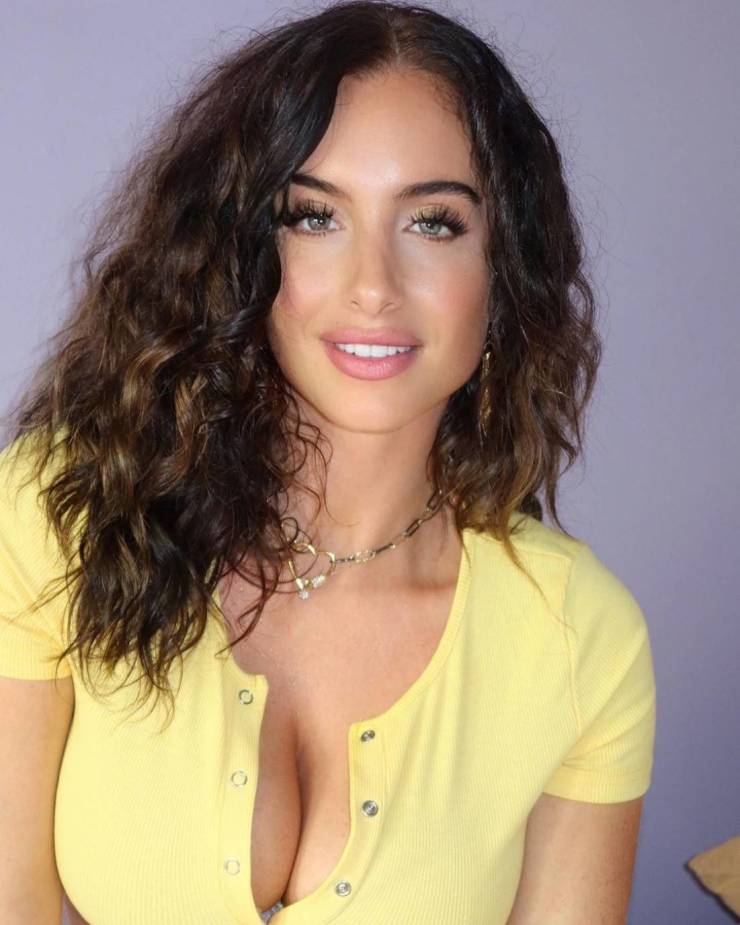 Izigirls Are Waiting For You!