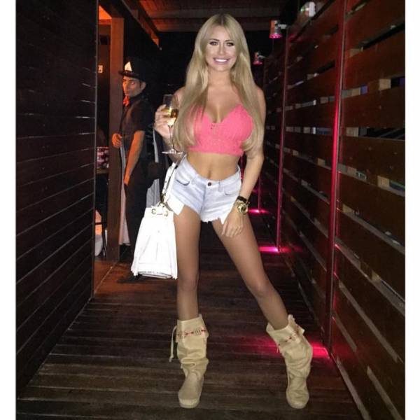 izigirls are waiting for you 38 pics 6.html - 38 HD Photos | Premium Gallery 2025