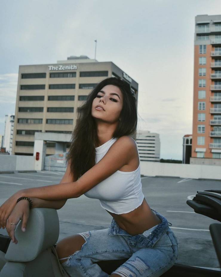 nice jeans 40 pics 2.html - 40 HD Photos | Premium Gallery 2025